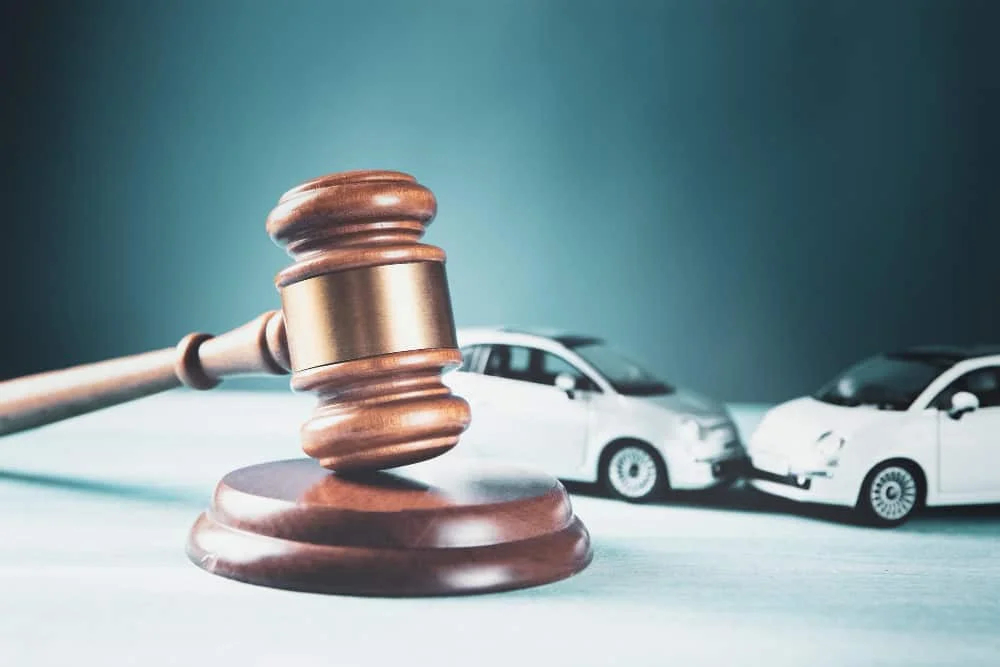 Motor accident claims and MACT lawyer in Delhi — compensation for injuries, death, disability, Karwal Law Office